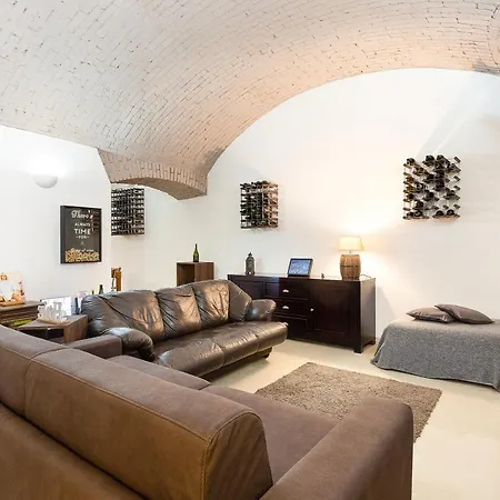 Appartement La Cantinetta Di - The Wine Cave In Milan, Huge 110sqm Next To Station *
