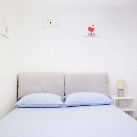 Appartement La Cantinetta Di - The Wine Cave In Milan, Huge 110sqm Next To Station Milan